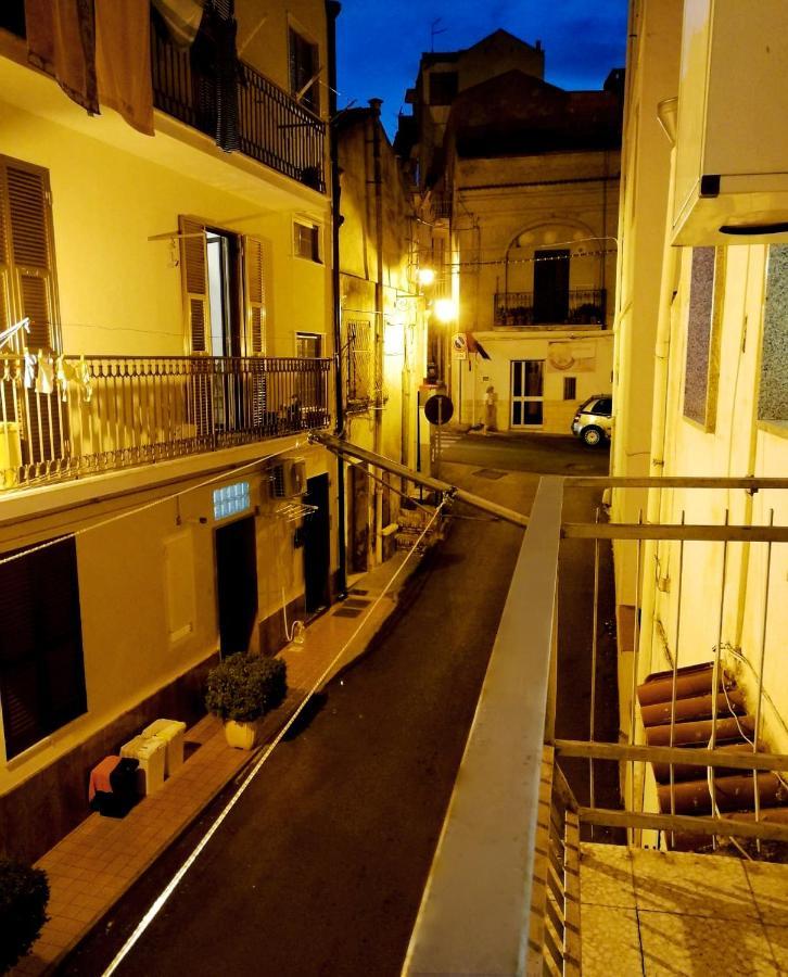 Casa Viro Lägenhet Pisticci Exteriör bild